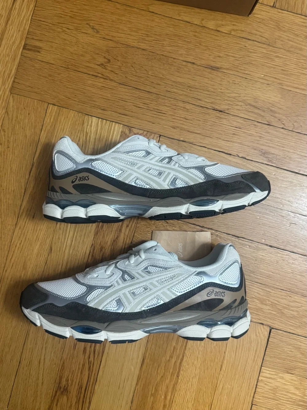 Asics Men's Sneakers in White, Cream, Black, and Brown